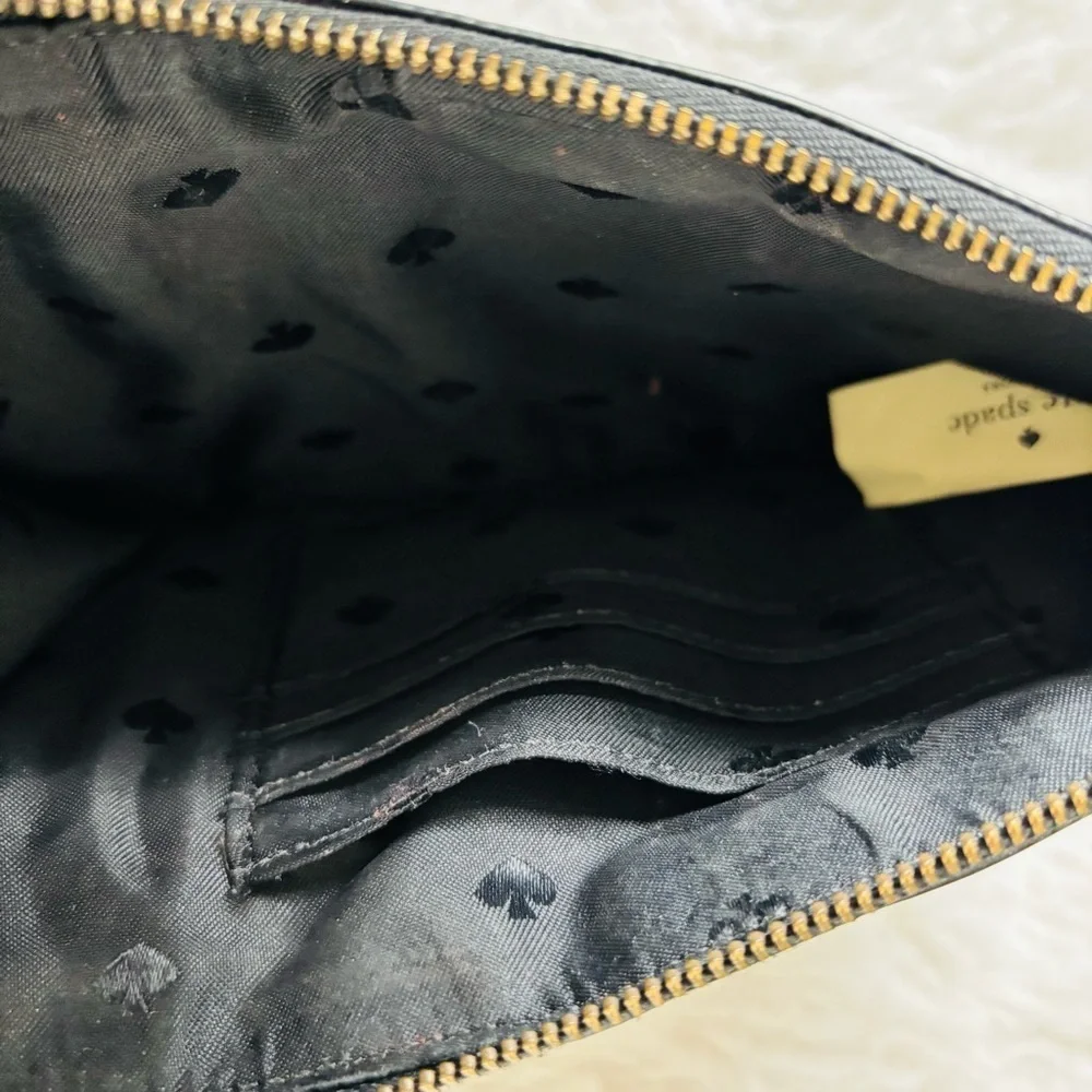 Kate Spade Black Wristlet size 8”x5”